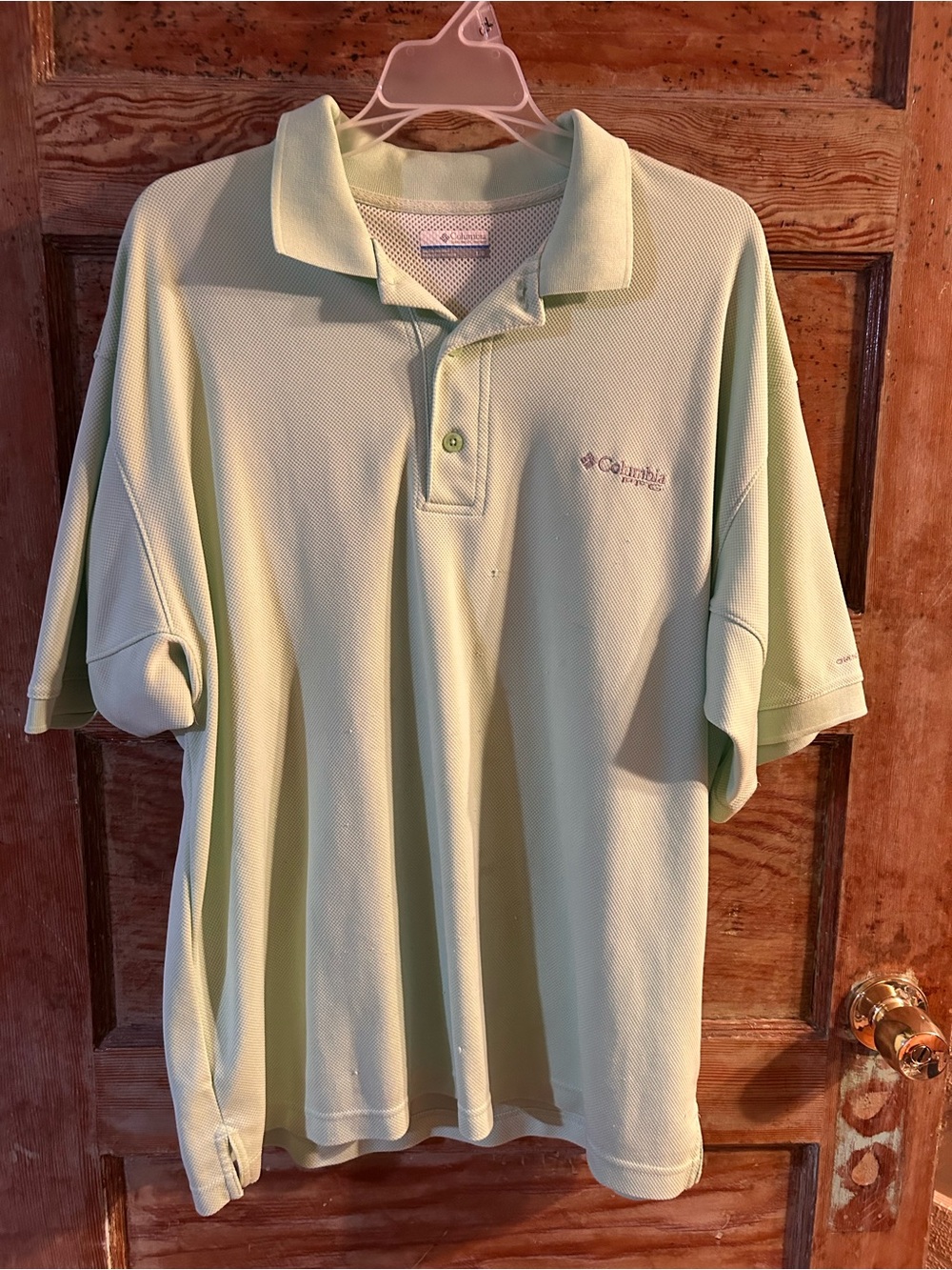 Columbia Men's Polo Shirt in Pale Green
